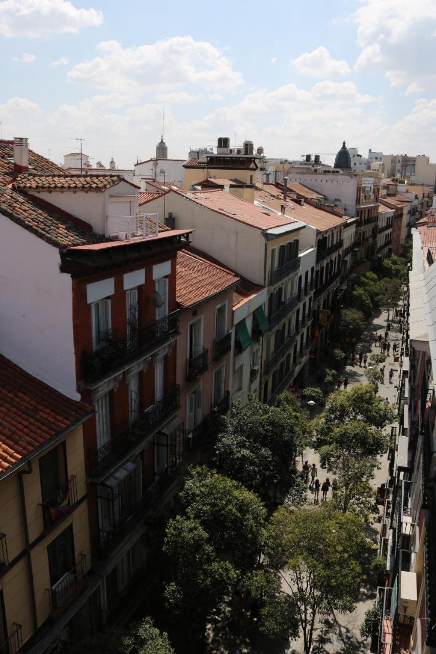 Fuencarral Rooms Madrid Bagian luar foto